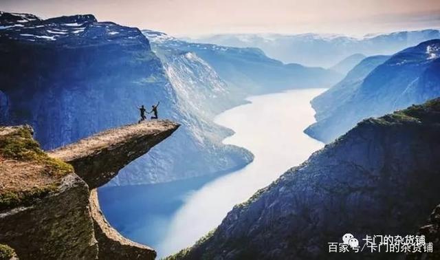 代表的不仅 代表的不仅