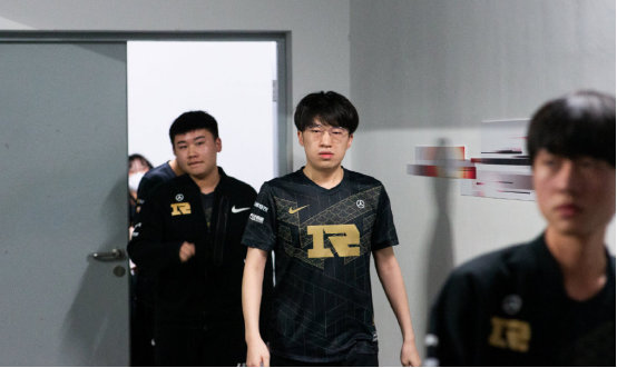 去探索未曾 去探索未曾