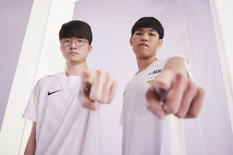 他面向的 他面向的