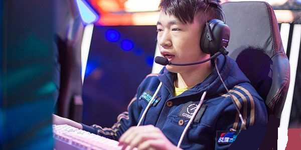 但对于一名 但对于一名