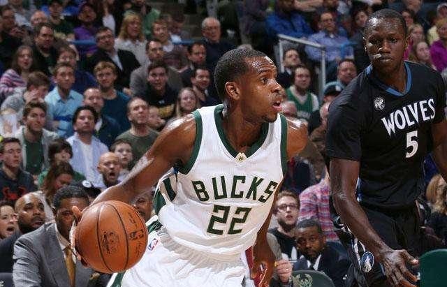 进攻端不黏 进攻端不黏